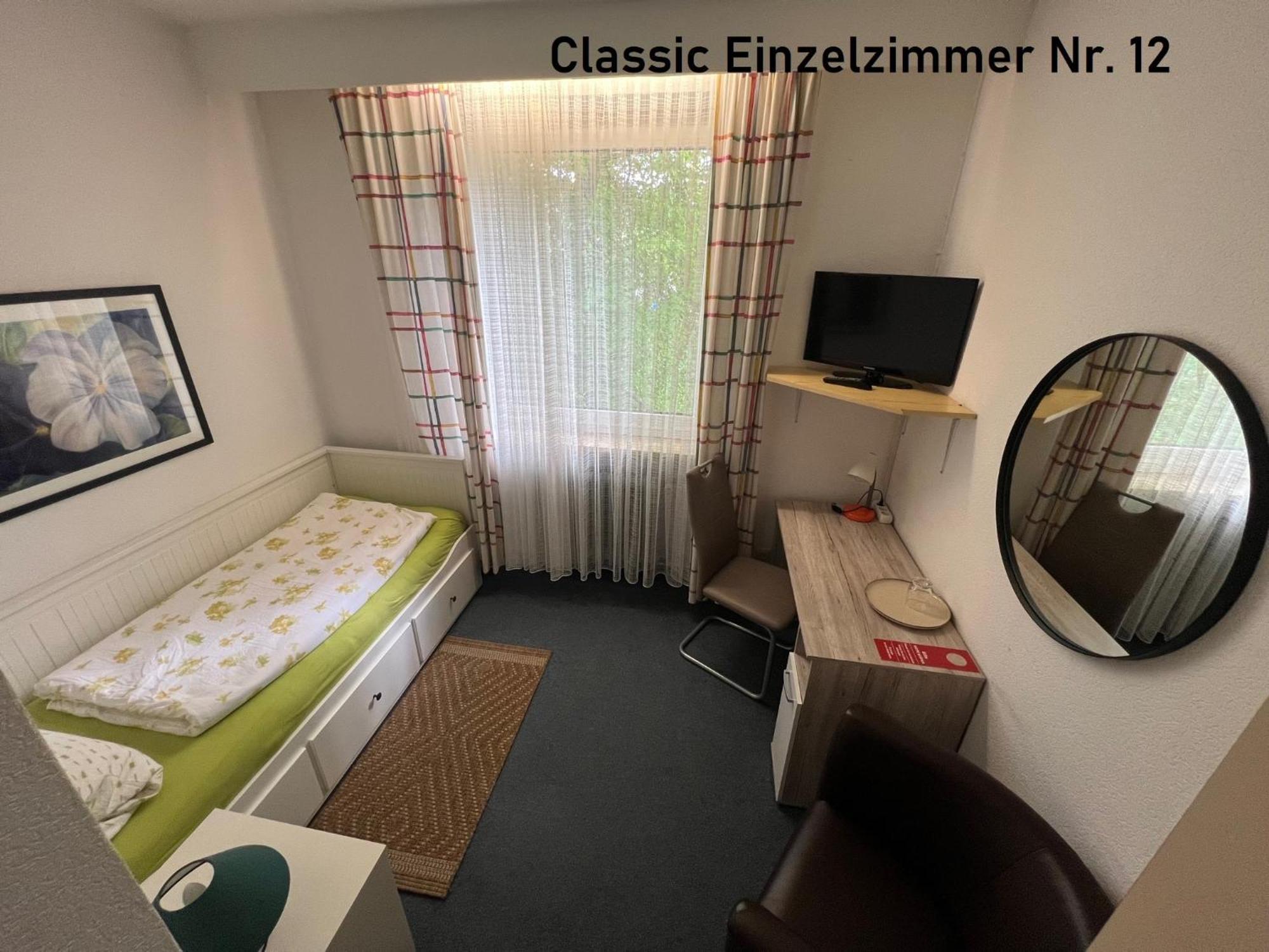 Hotelpension Am Thermalbad Bad Nenndorf Chambre photo